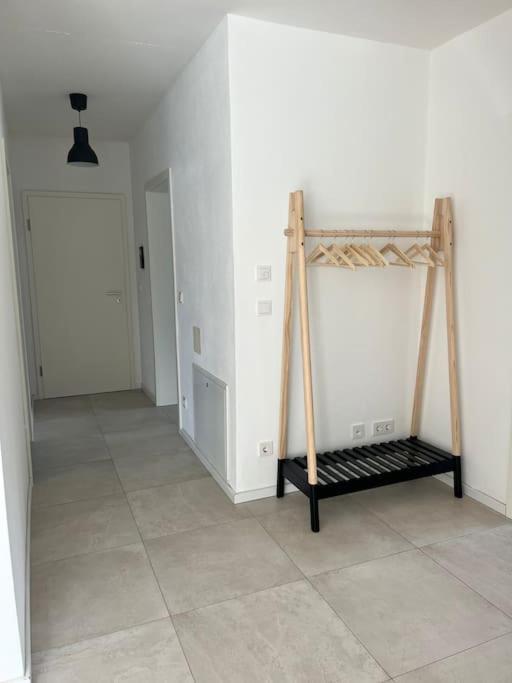 Apartment 3 Zw 95 M2 Neubau Kostenlos Parkplatz Im Hof *